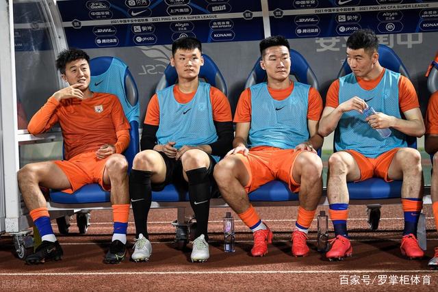 瓜帅：哈兰德坎塞洛都因发烧被换下 罚丢点球有点多